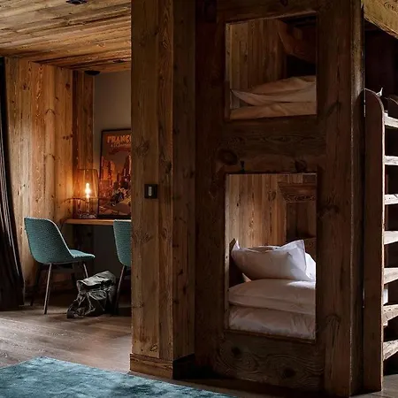 9br Relaxing Chalet With Pool Manigod