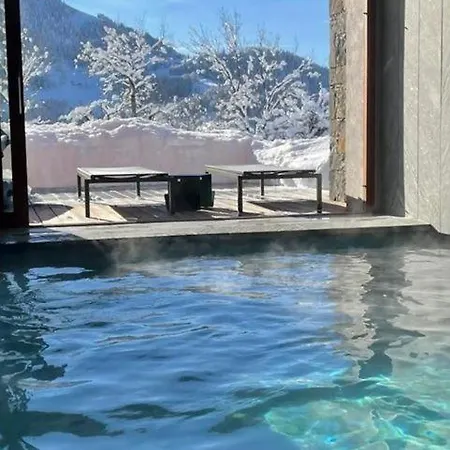 9br Relaxing Chalet With Pool Villa *