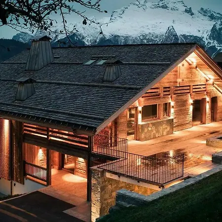 Villa 9br Relaxing Chalet With Pool Manigod